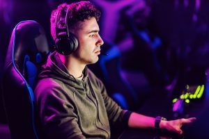 Les sports électroniques : véritable discipline sportive ou simple loisir ?