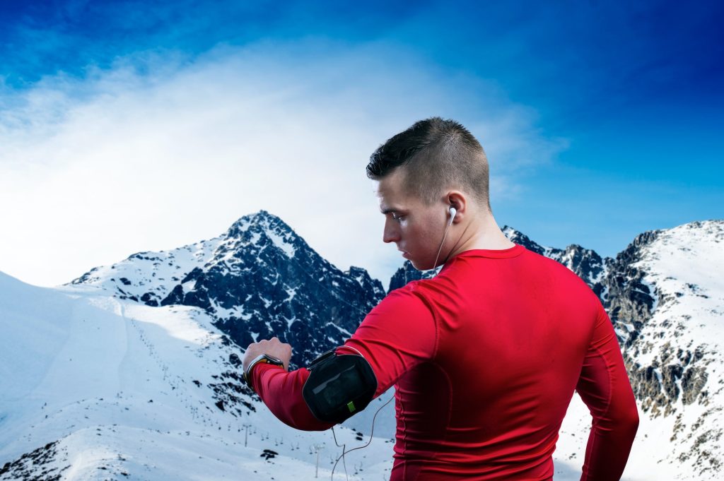 Les Vêtements de Compression : La Nouvelle Arnaque à la Mode !