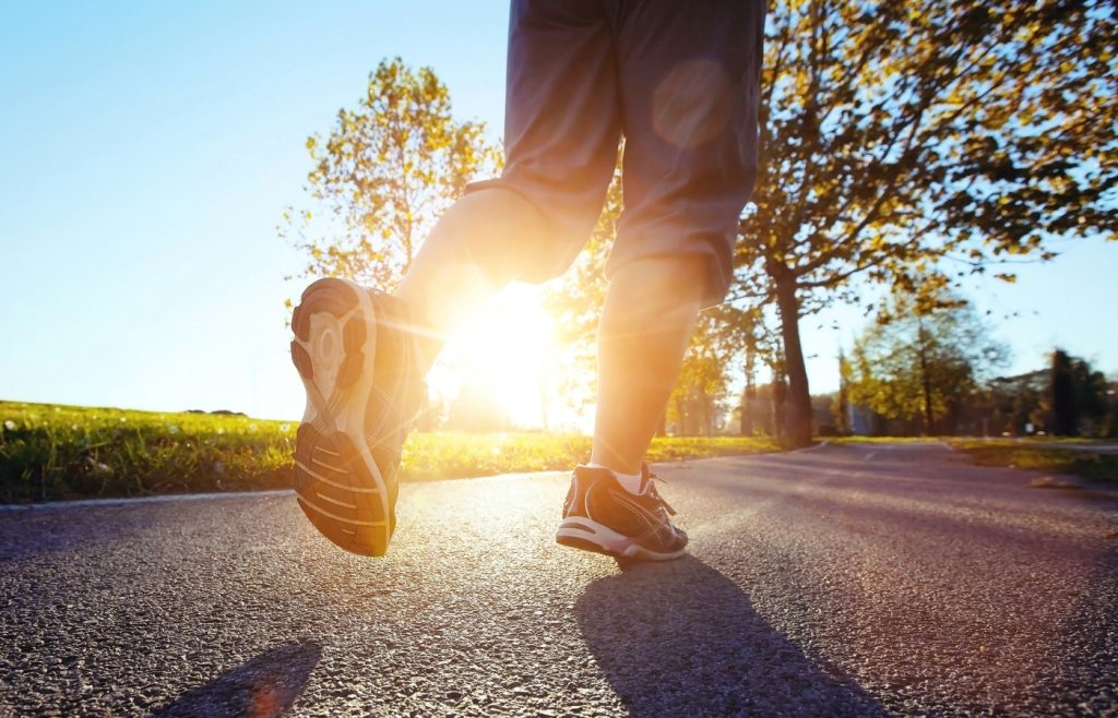 Est-ce que courir sur le béton est vraiment mauvais pour les articulations ?